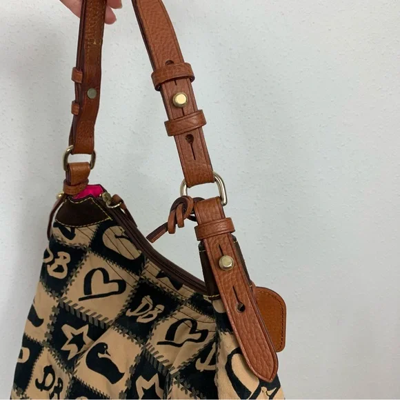 Dooney & Bourke Tan and Black Patterned Bag - Picture 11 of 16